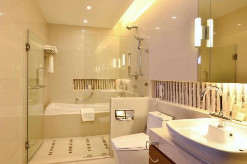 Hotel Aetas Residence
