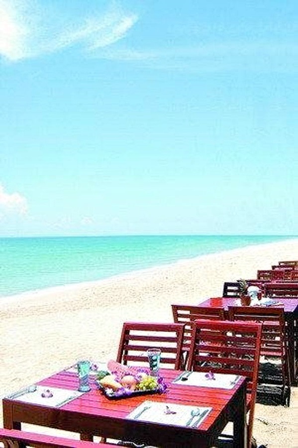 Hotel Amantra Resort & Spa
