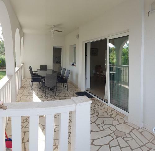 Villa Ana