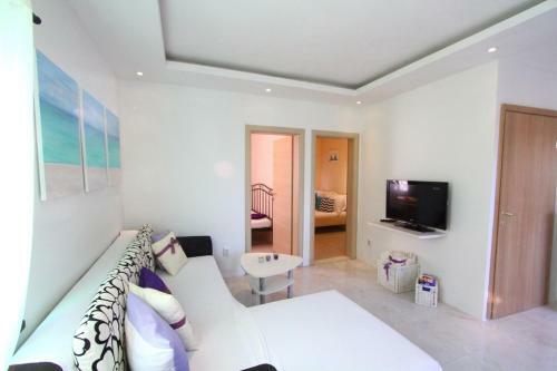 Luxury Villa Marin Apartments