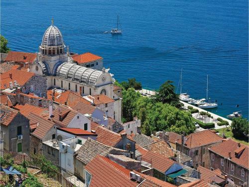 One-bedroom Apartment In Sibenik