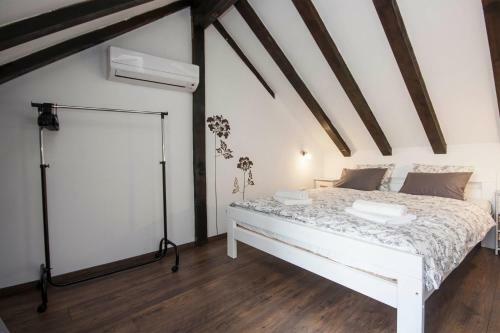 Hostal Apartments Barone