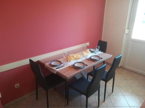 Apartments With Wifi Sibenik - 16292
