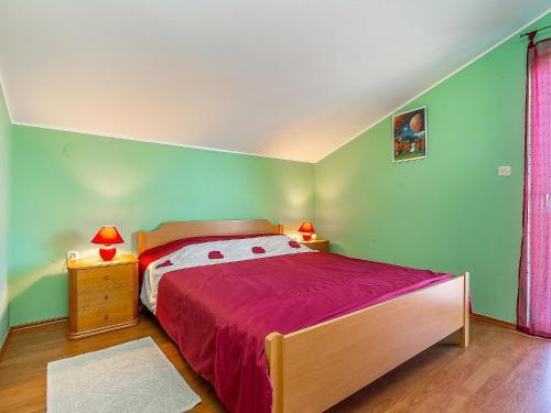 Holiday Home Pul 697