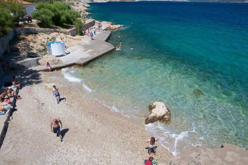 Apartment In Silo/insel Krk 14599