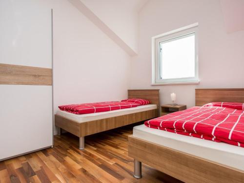 Apartments In Silo/insel Krk 13566