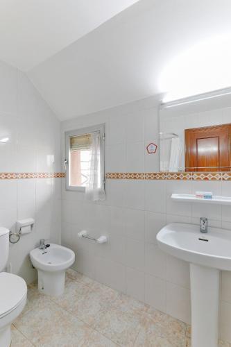 Hostal Hospeder�a Restaurante Pilar Villacast�n
