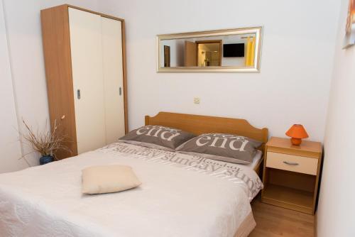Hostal Rooms An?ela