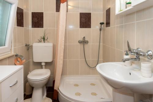 Hostal Rooms An?ela