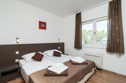 Skrip Villa Sleeps 6 Pool Air Con Wifi