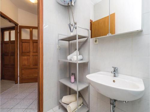 One-bedroom Apartment In Caska