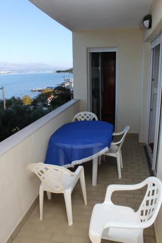 Apartment Slatine 1139c