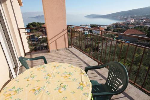 Apartment Slatine 5998b