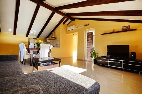 Apartments Sol