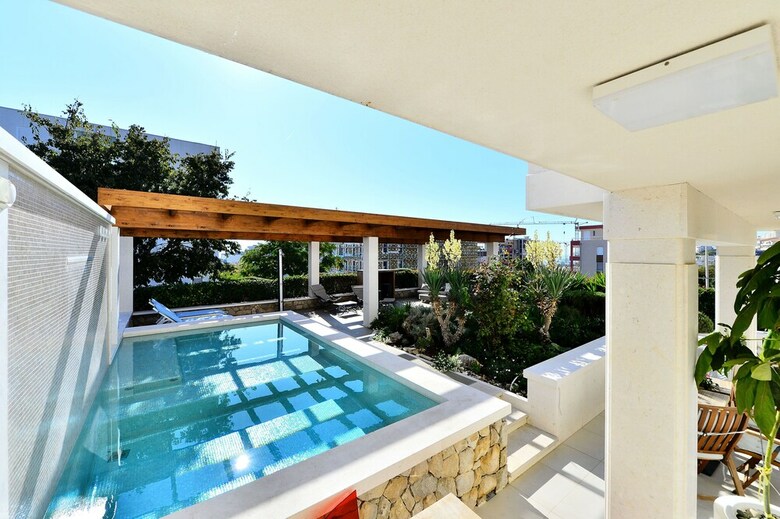 Apartamentos Palace Lidija