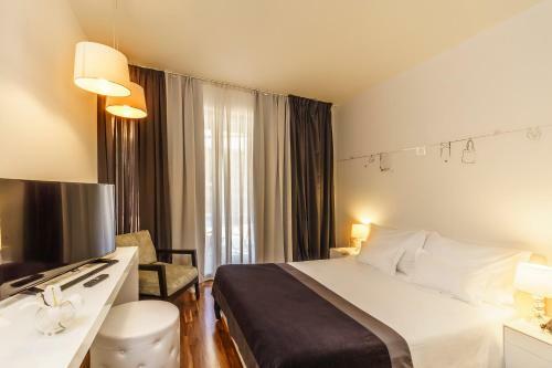 Hostal Rooms Oasis Life