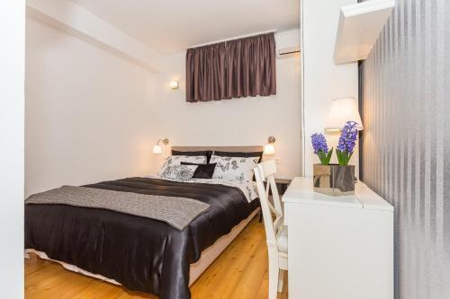 Hostal Guesthouse Marin