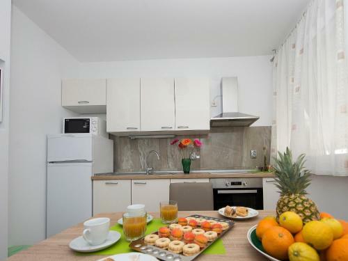 Apartment Bal