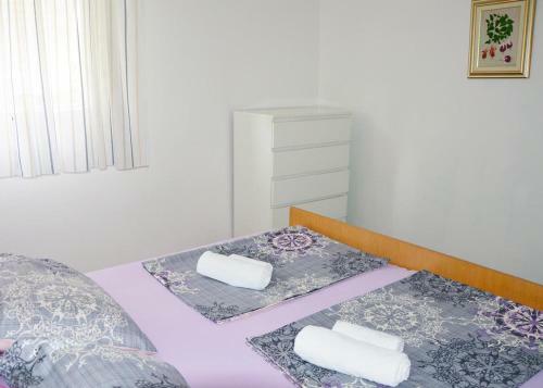 Apartment Split 11580a