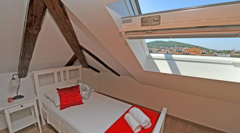 Hostal Luxury Rooms Nirvana