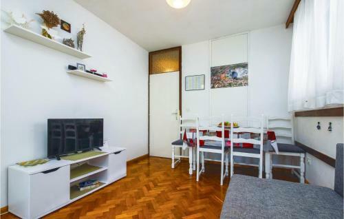 Apartment Split 1 Floor