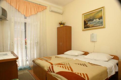 Hostal Rooms Split - 2991