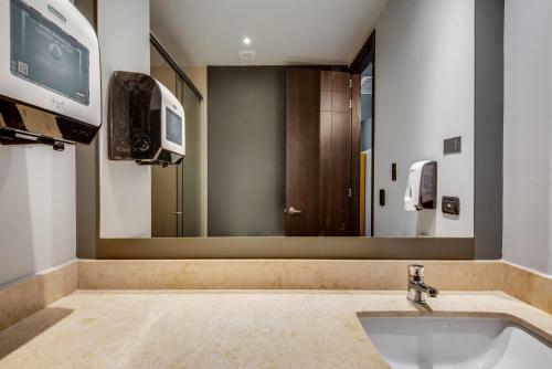 Hotel Socialtel Parque 93