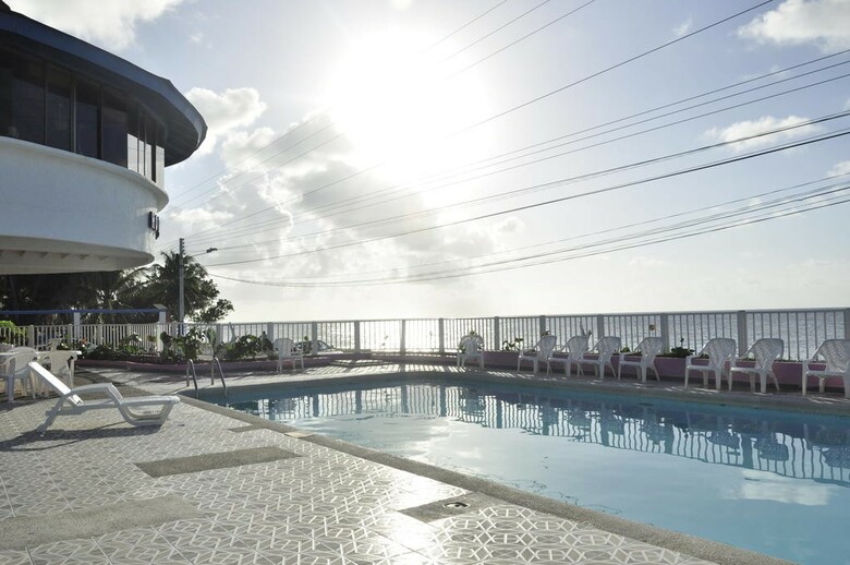 Hotel On Vacation Blue Reef All Inclusive