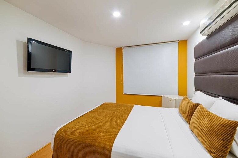 Hotel Metropolis Plaza Cali