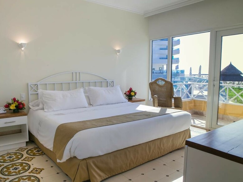 Hotel Las Amricas Casa De Playa