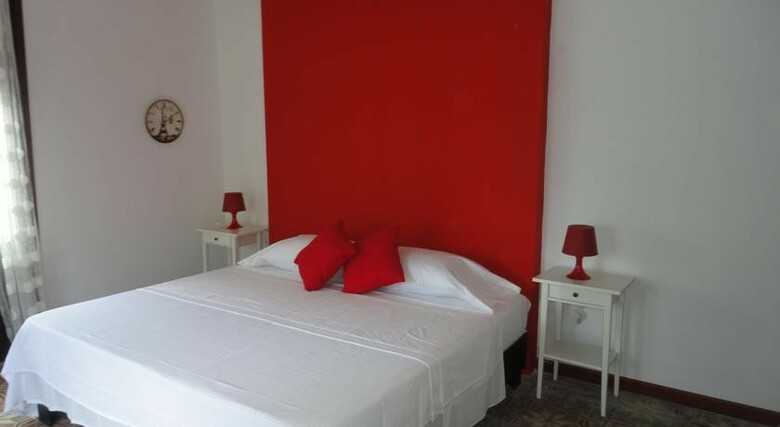 Hotel Torre Del Reloj