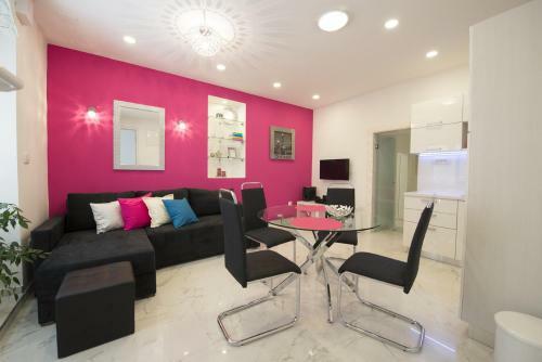 Apartment Dea II