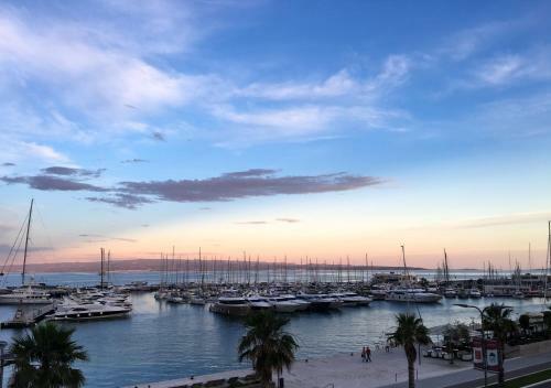Luxurious Riva Dalmatia Apartments