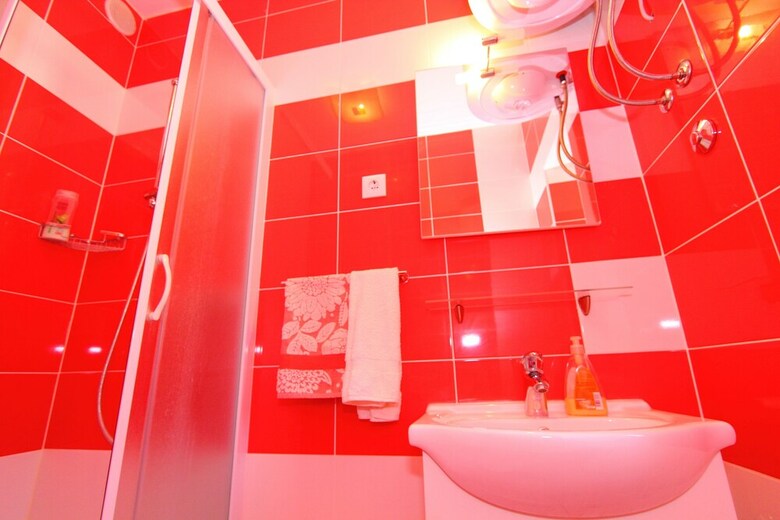 Hostal Nirvana Rooms Split