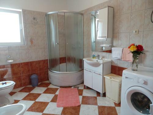 Holiday Home In Maslenica 8102