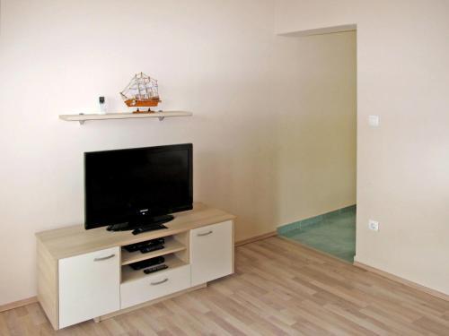 Apartment Haus Maja (srd421)