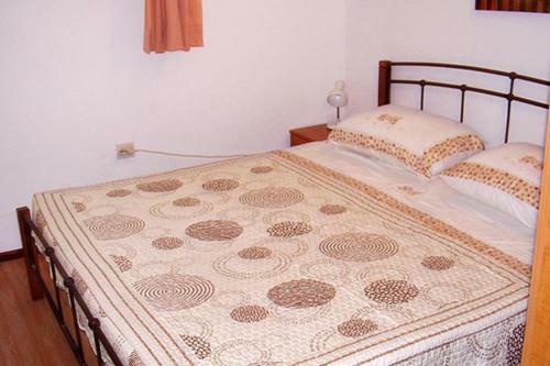 Apartment Maslinica 5180a