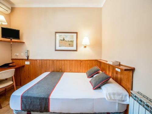 Albergue Oyo Hostal Casa Feliu