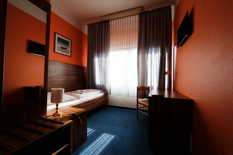 Alper Am Potsdamer Platz Hotel