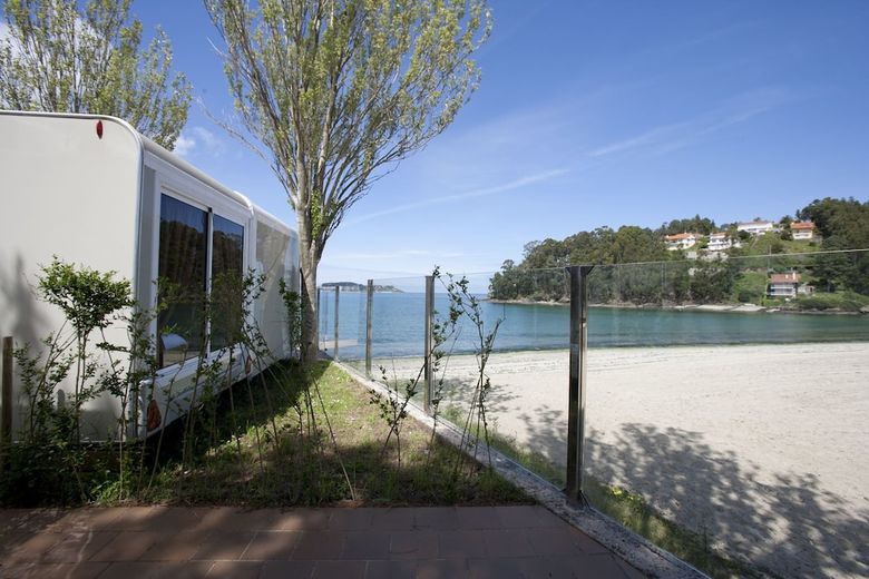 Camping Bayona Playa