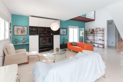 Villa Peric�
