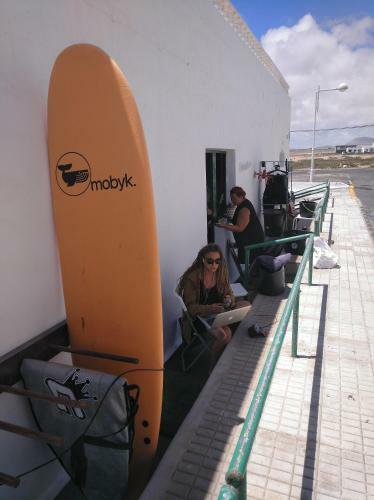 Yokomosurf