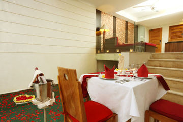 Hotel Villa Kayu Raja