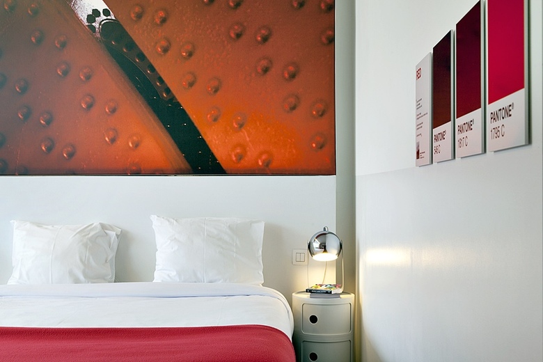 Hotel Pantone