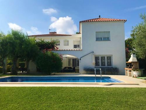 Villa 50m From The Beach In Cambrils