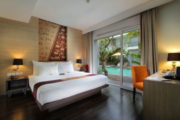 B Hotel