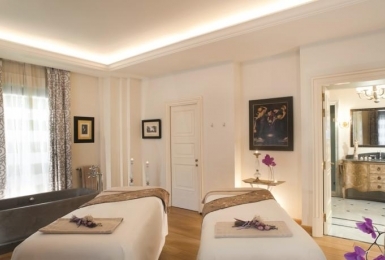 Hotel Four Seasons (trad Jnr Suite)