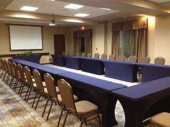 Hotel Hampton Inn And Suites Greensborocoliseum