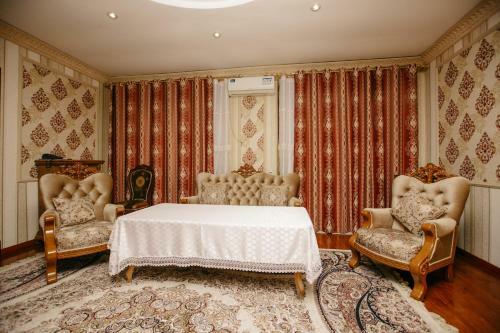 Hotel Karavan