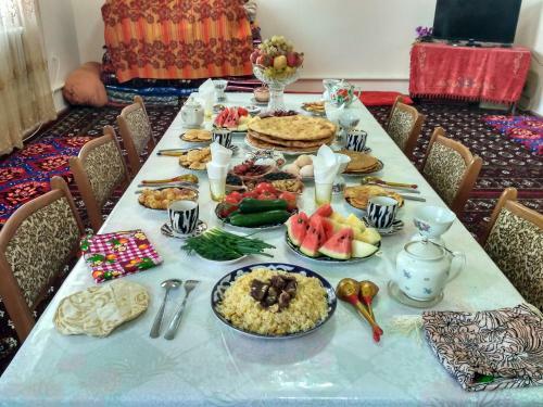 Bed & Breakfast Hotel Sadush Va Asqar